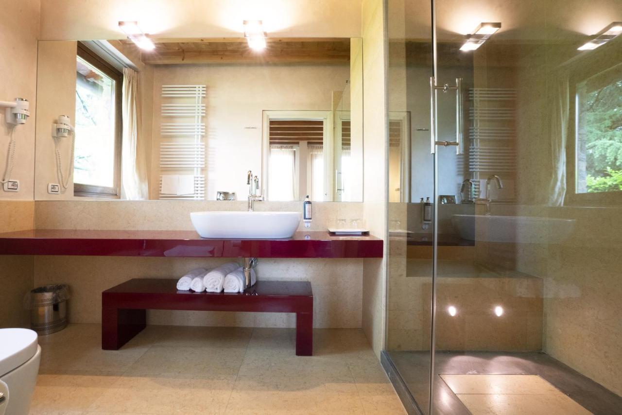 Il Borgo - 1711 Luxury Guest House Arlate Exterior foto